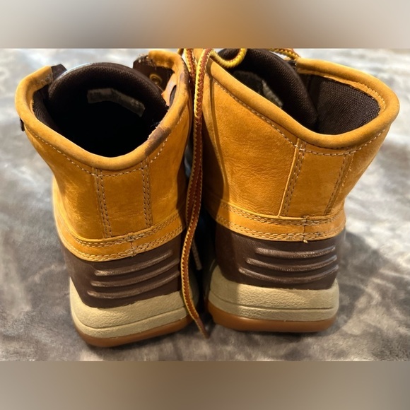 Timberland Duck Boots Waterproof Womens Size 8.5M - Picture 4 of 7